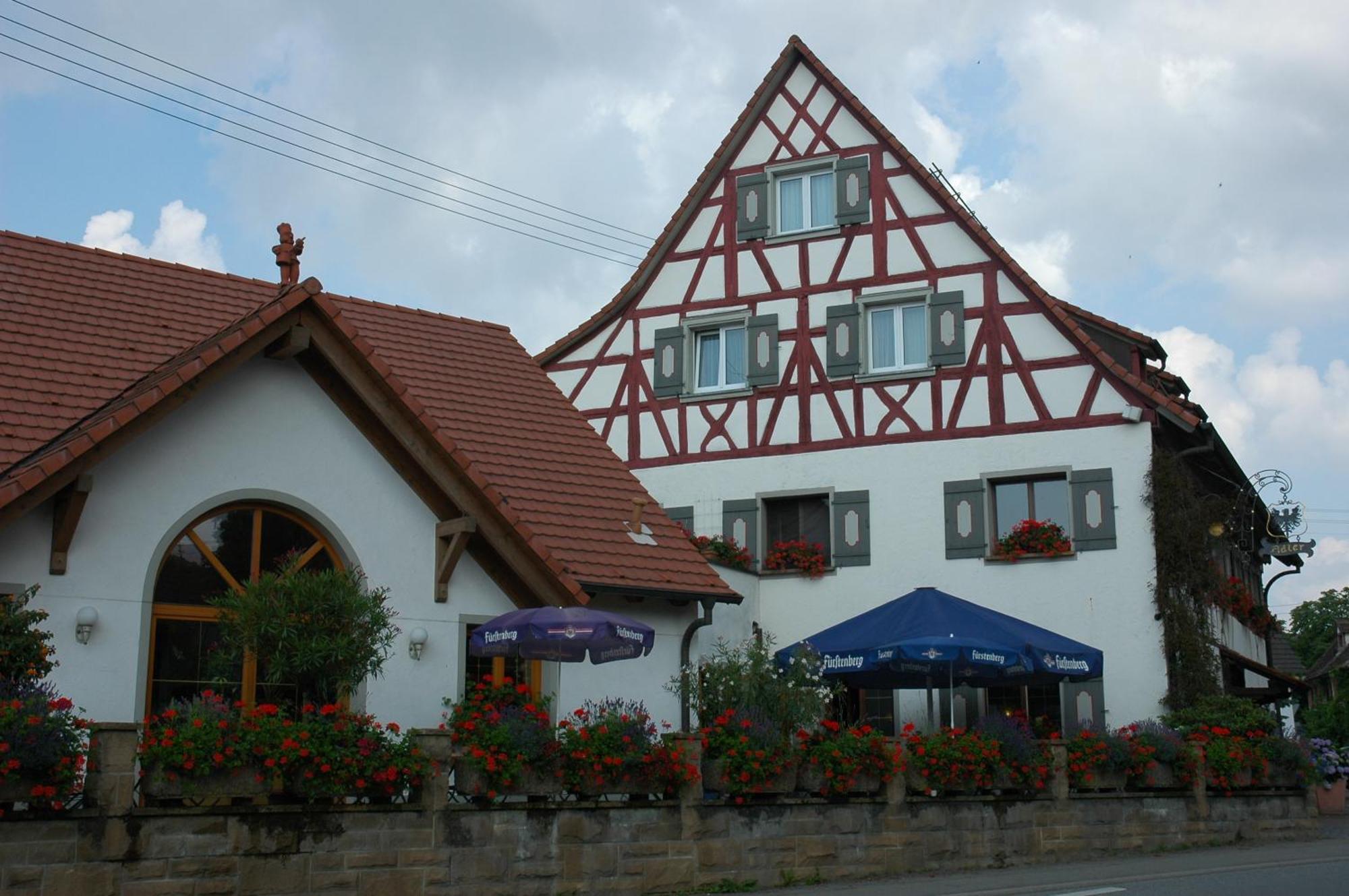 Gasthof Adler Salem  Exteriör bild