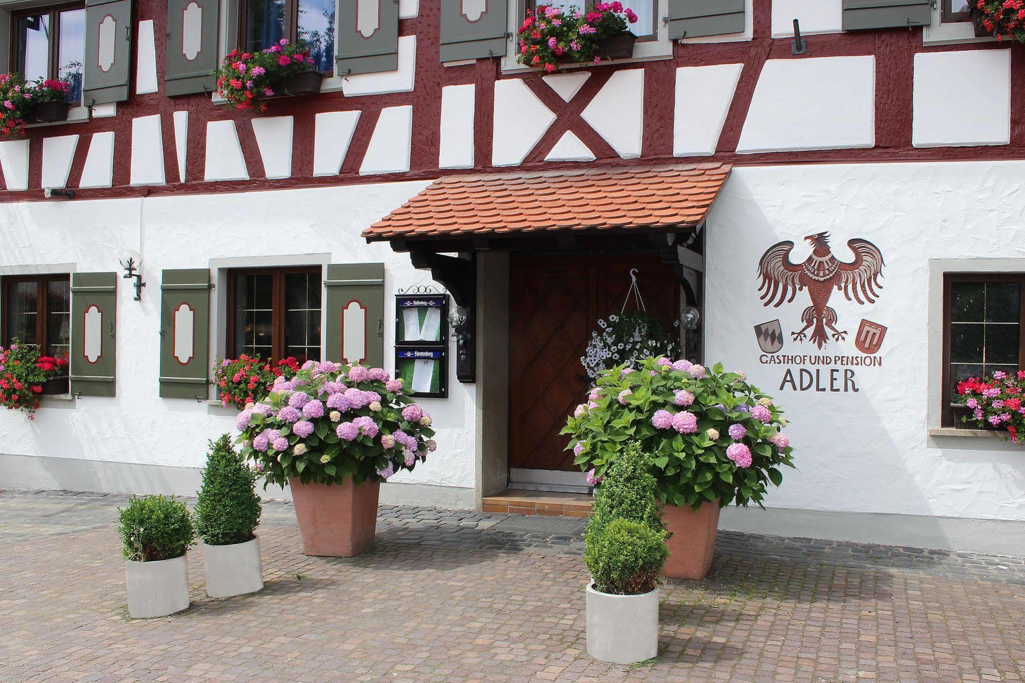 Gasthof Adler Salem  Exteriör bild