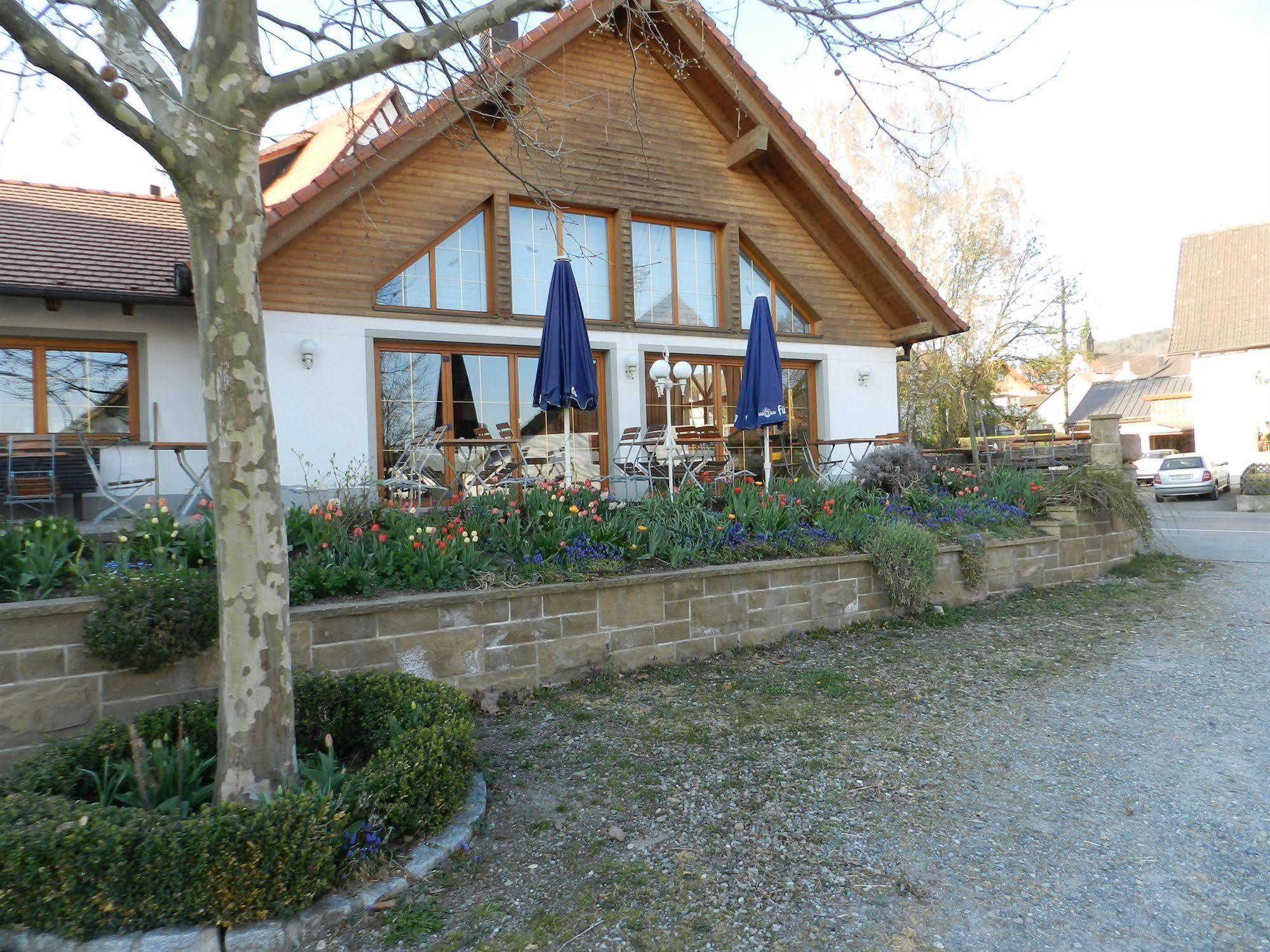 Gasthof Adler Salem  Exteriör bild