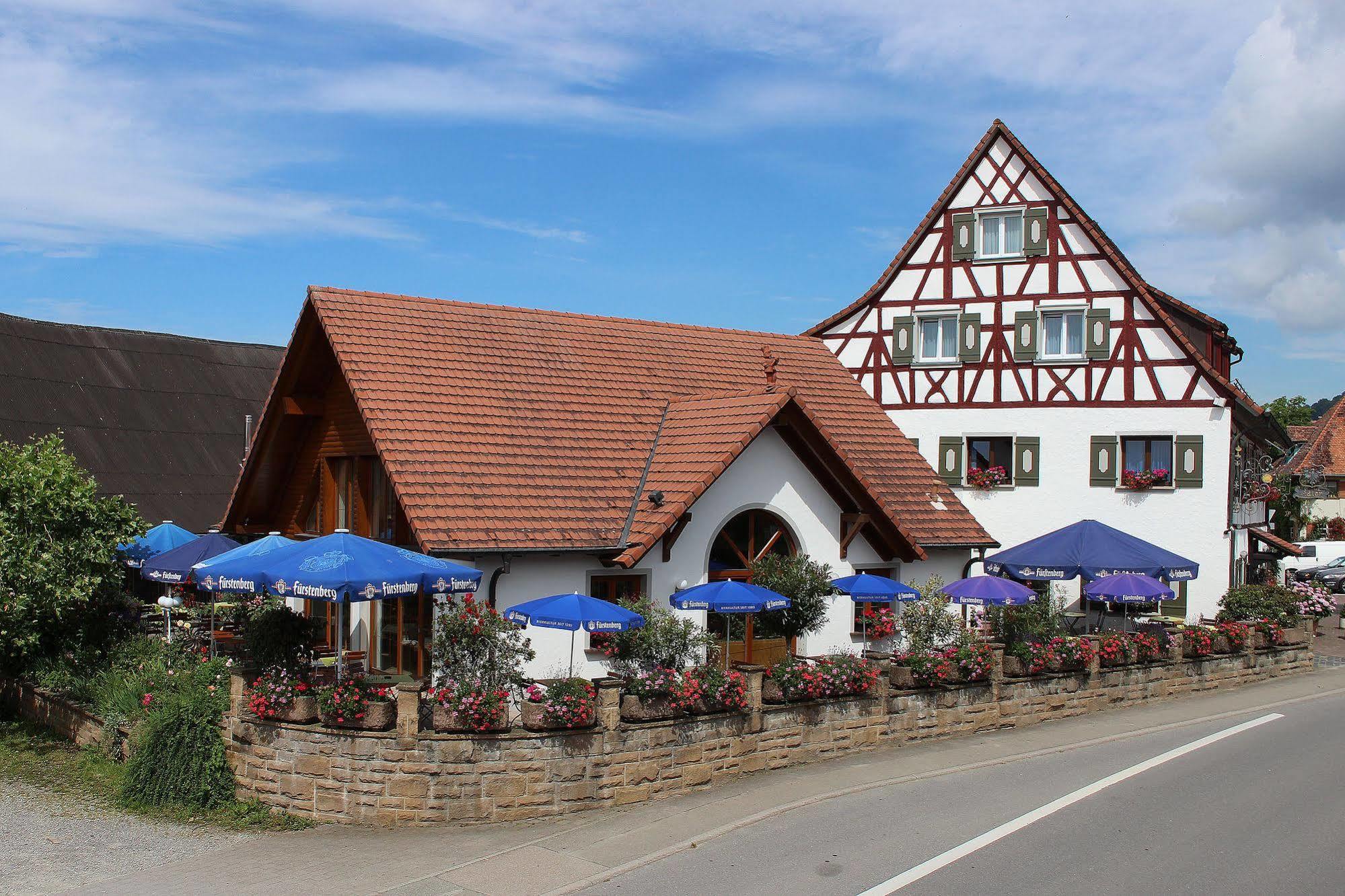 Gasthof Adler Salem  Exteriör bild
